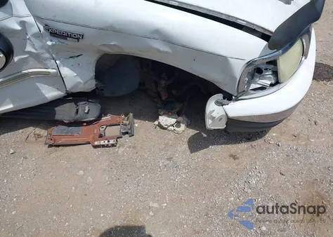 2002 Ford Expedition Xlt из США, поврежденный, VIN 1FMPU16L52LA21692